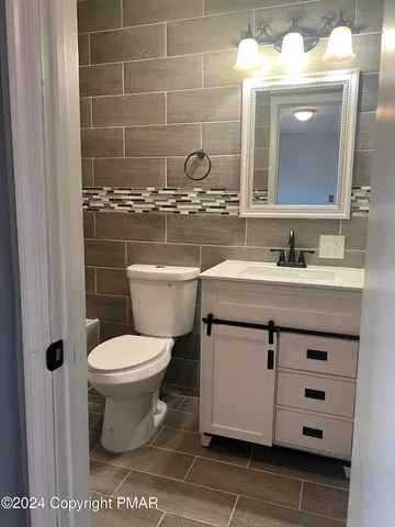 $374,800 | 7109 Pine Grove, East Stroudsburg, PA 18301