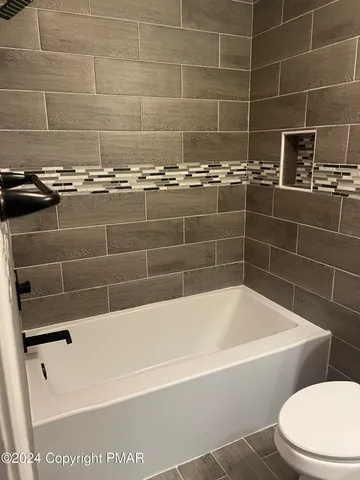 $374,800 | 7109 Pine Grove, East Stroudsburg, PA 18301