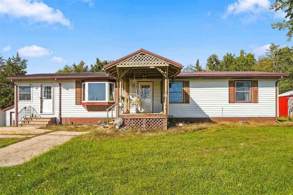 $262,000 | 12039 Wright Road, La Porte City, IA 50651
