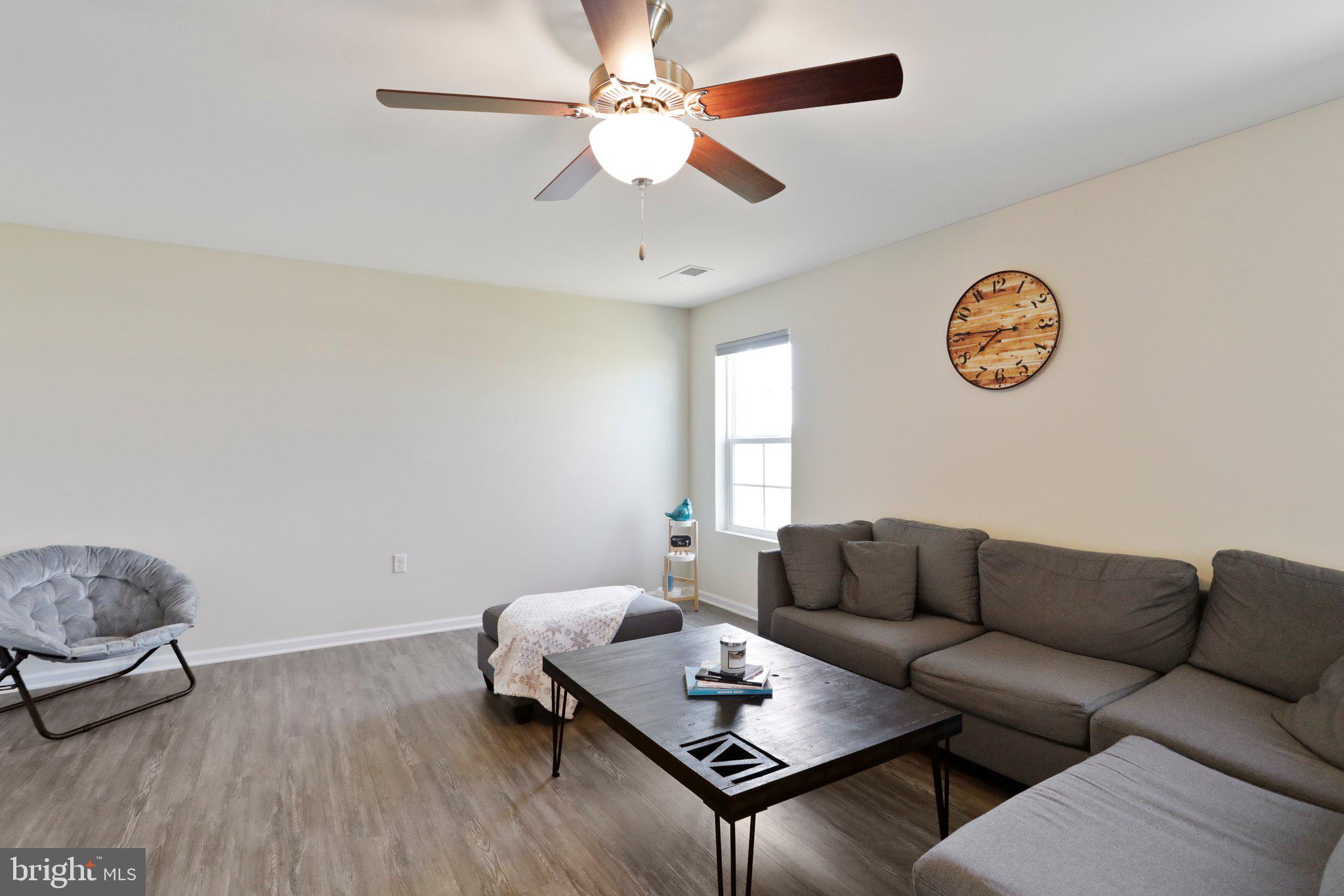 152 Eurasian Drive Bunker Hill, WV 25413 - Photo 7 of 40