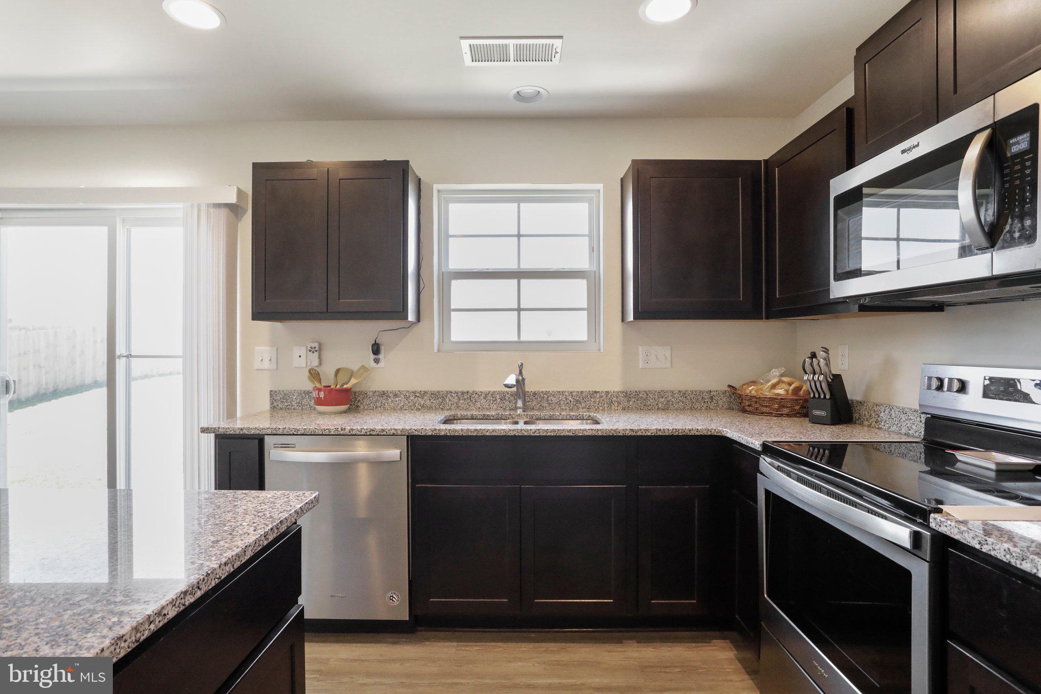 152 Eurasian Drive Bunker Hill, WV 25413 - Photo 10 of 40