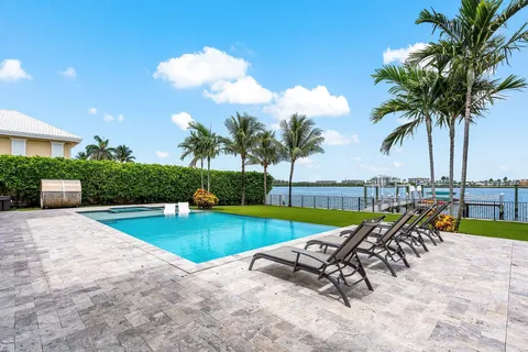 $9,990,000 | 2100 Notre Dame Drive, Lake Worth Beach, FL 33460