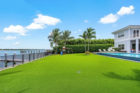 $9,990,000 | 2100 Notre Dame Drive, Lake Worth Beach, FL 33460