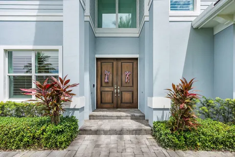 $9,990,000 | 2100 Notre Dame Drive, Lake Worth Beach, FL 33460