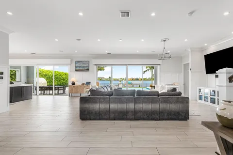 $9,990,000 | 2100 Notre Dame Drive, Lake Worth Beach, FL 33460