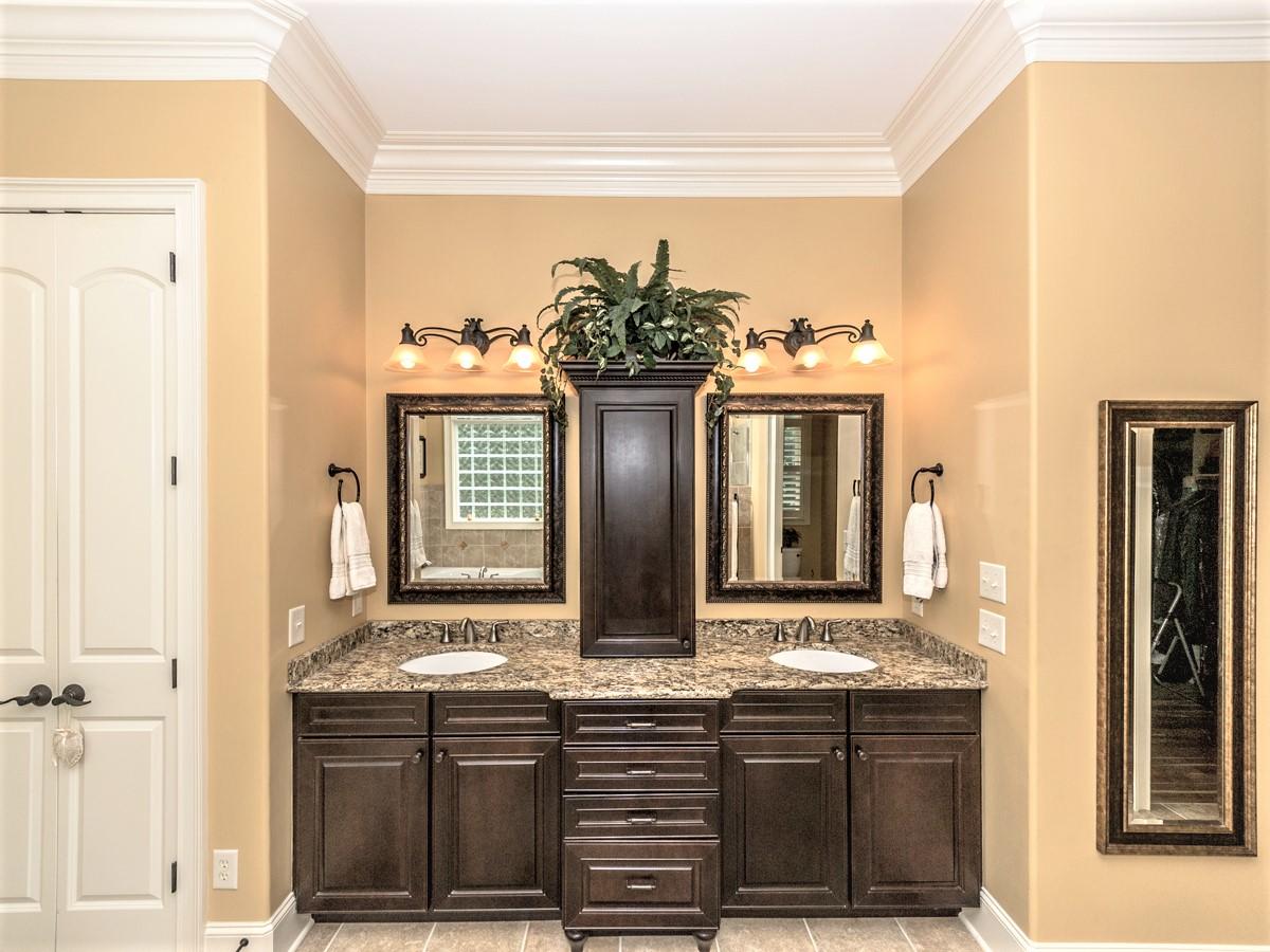 28 Middlebury Road Pinehurst, NC 28374 - Photo 25 of 48 Master Bath 2