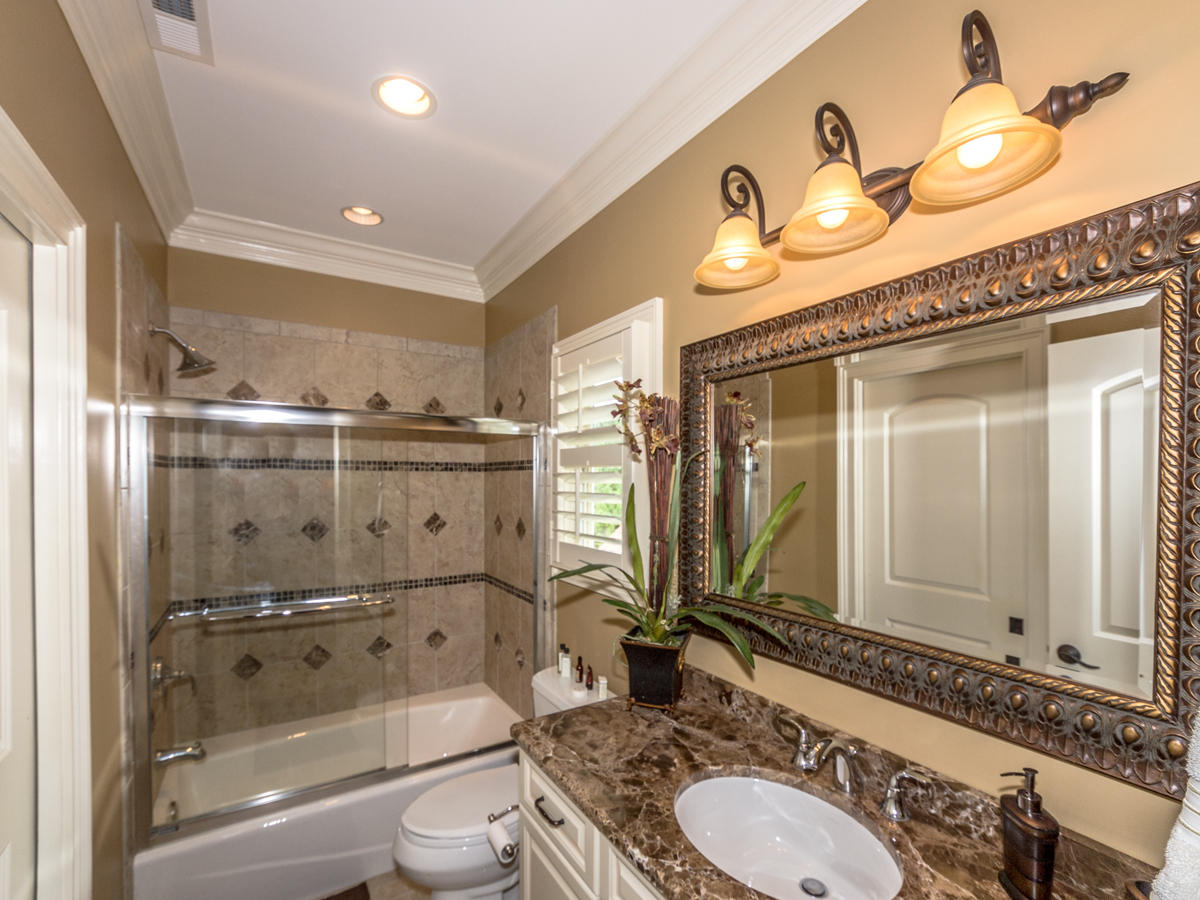 28 Middlebury Road Pinehurst, NC 28374 - Photo 29 of 48 2nd Level BR #4 Bath