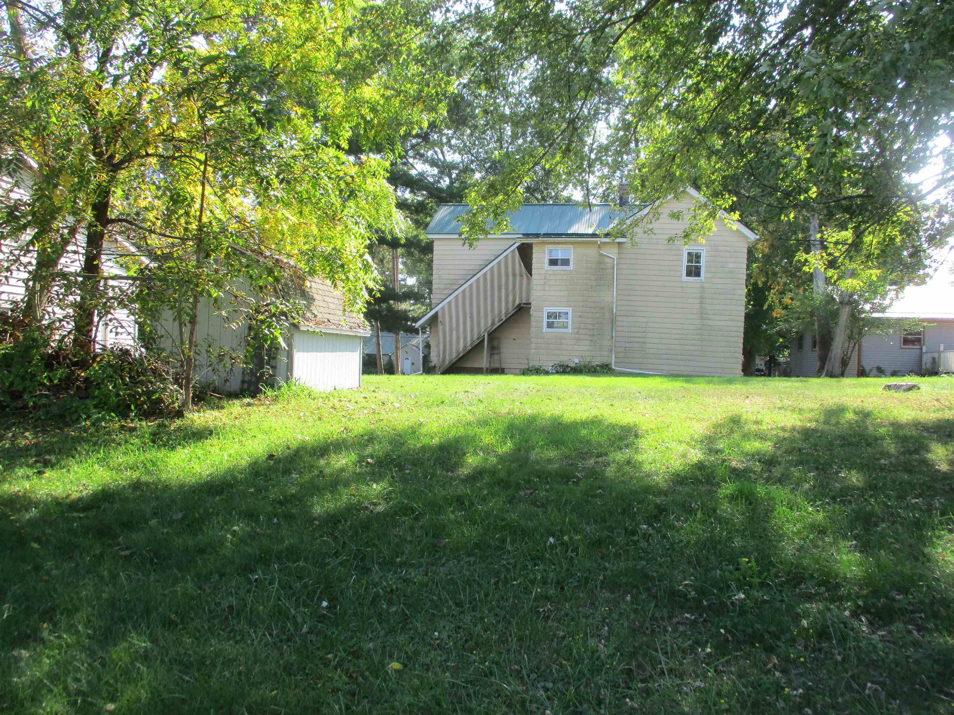608 Lavalle Street Reedsburg, WI 53959 - Photo 48 of 53