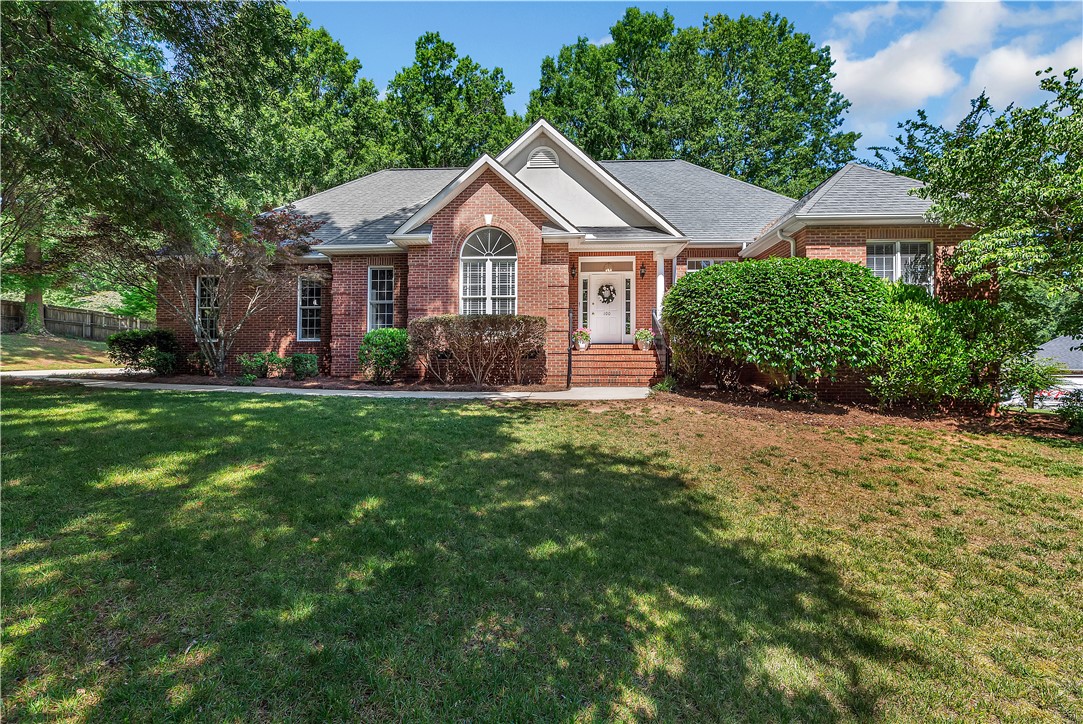 100 Regent Road Anderson, SC 29621 - Photo 1 of 38