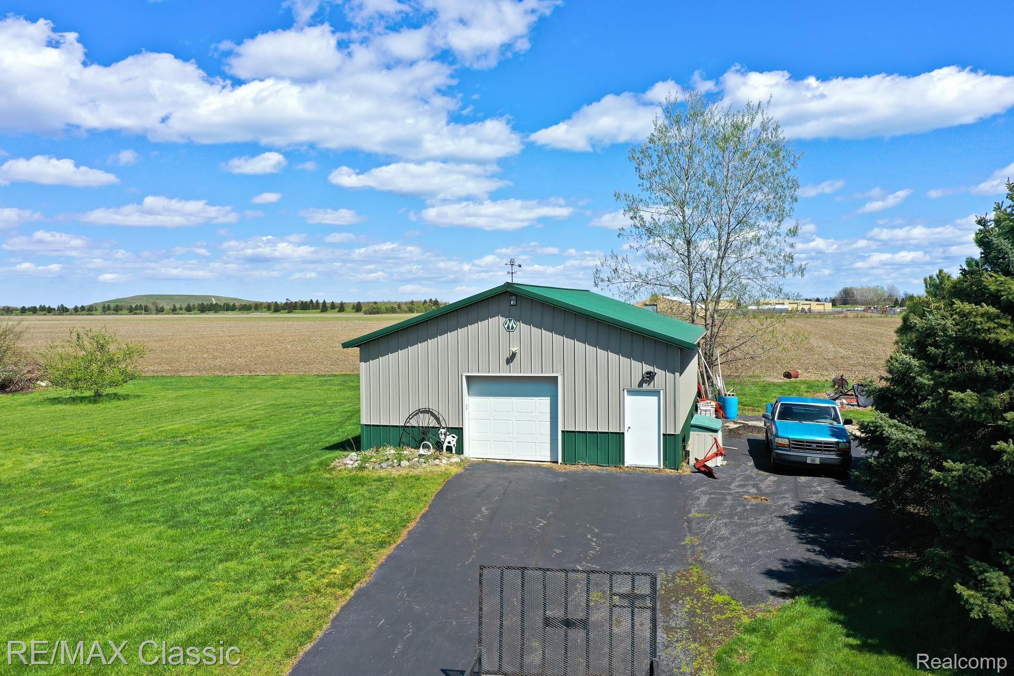 8530 Chinavare Road Newport, MI 48166 - Photo 11 of 34 40 x 30 Pole Barn - Complete with Electricity and Door Opener