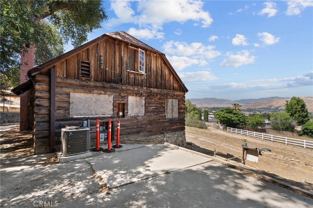 27772 Parker Road Castaic, CA 91384 - Photo 21 of 31