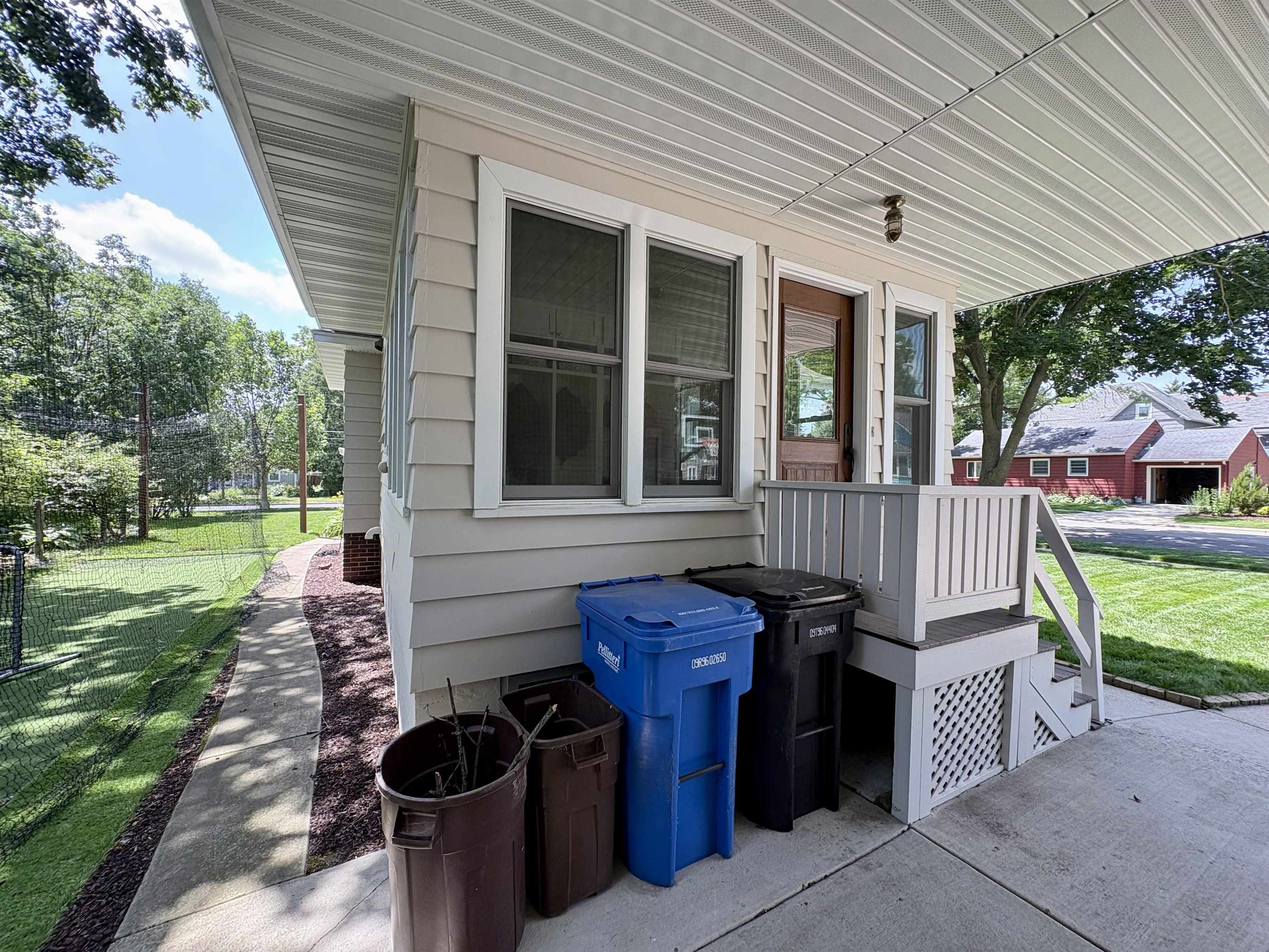 7226 Hubbard Avenue Middleton, WI 53562 - Photo 16 of 54