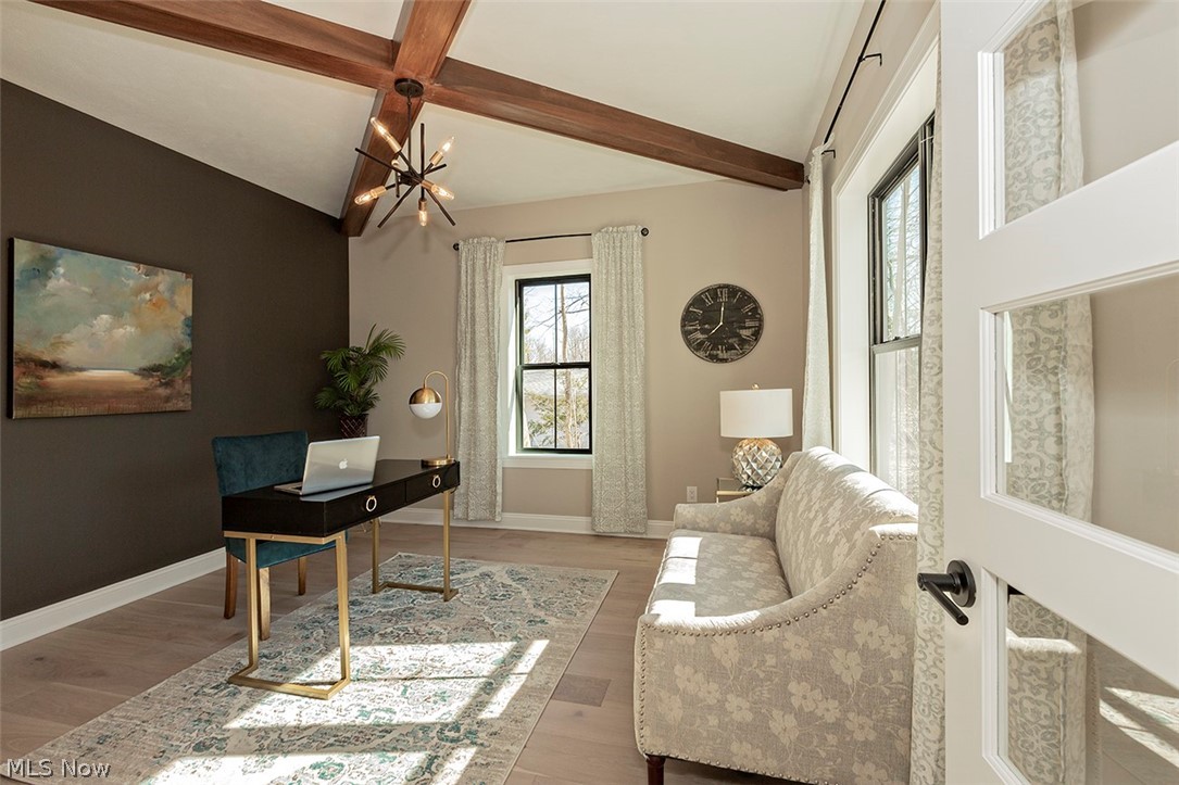 28449 South Woodland Road Cleveland, OH 44124 - Photo 5 of 34