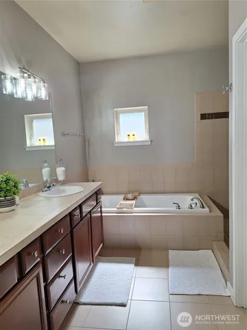 $774,995 | 4818 Pointes Drive, Mukilteo, WA 98275