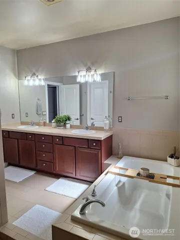 $774,995 | 4818 Pointes Drive, Mukilteo, WA 98275