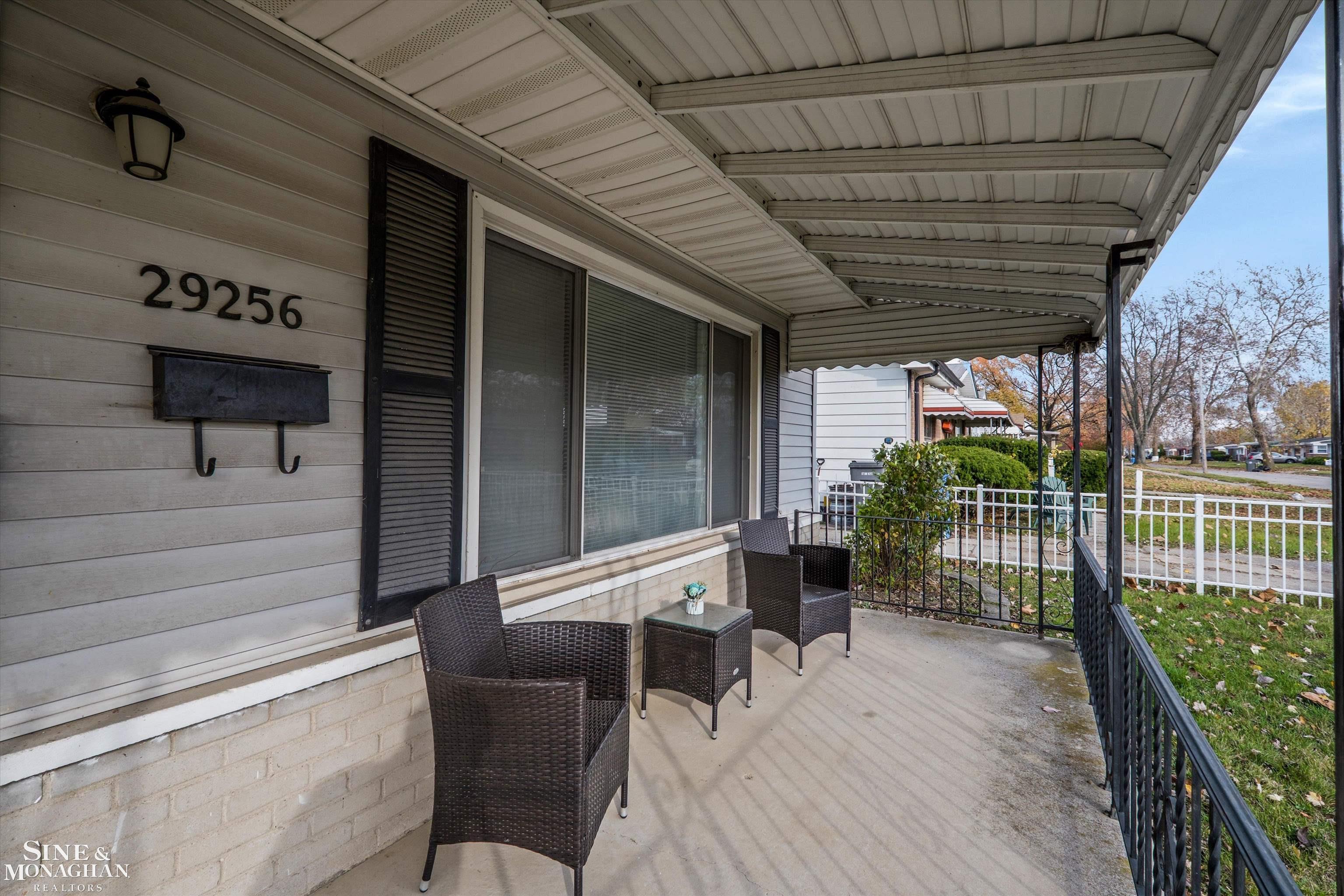 29256 York Street Inkster, MI 48141 - Photo 2 of 27 50095712-1.JPG
