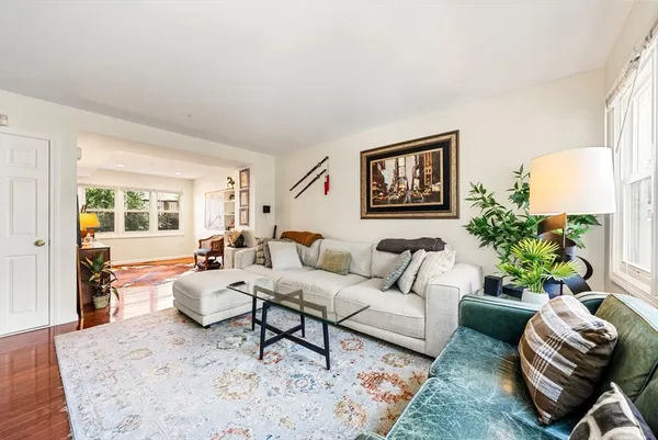$3,500 | 54 Crescent Avenue, Unit L, Boston, MA 02125