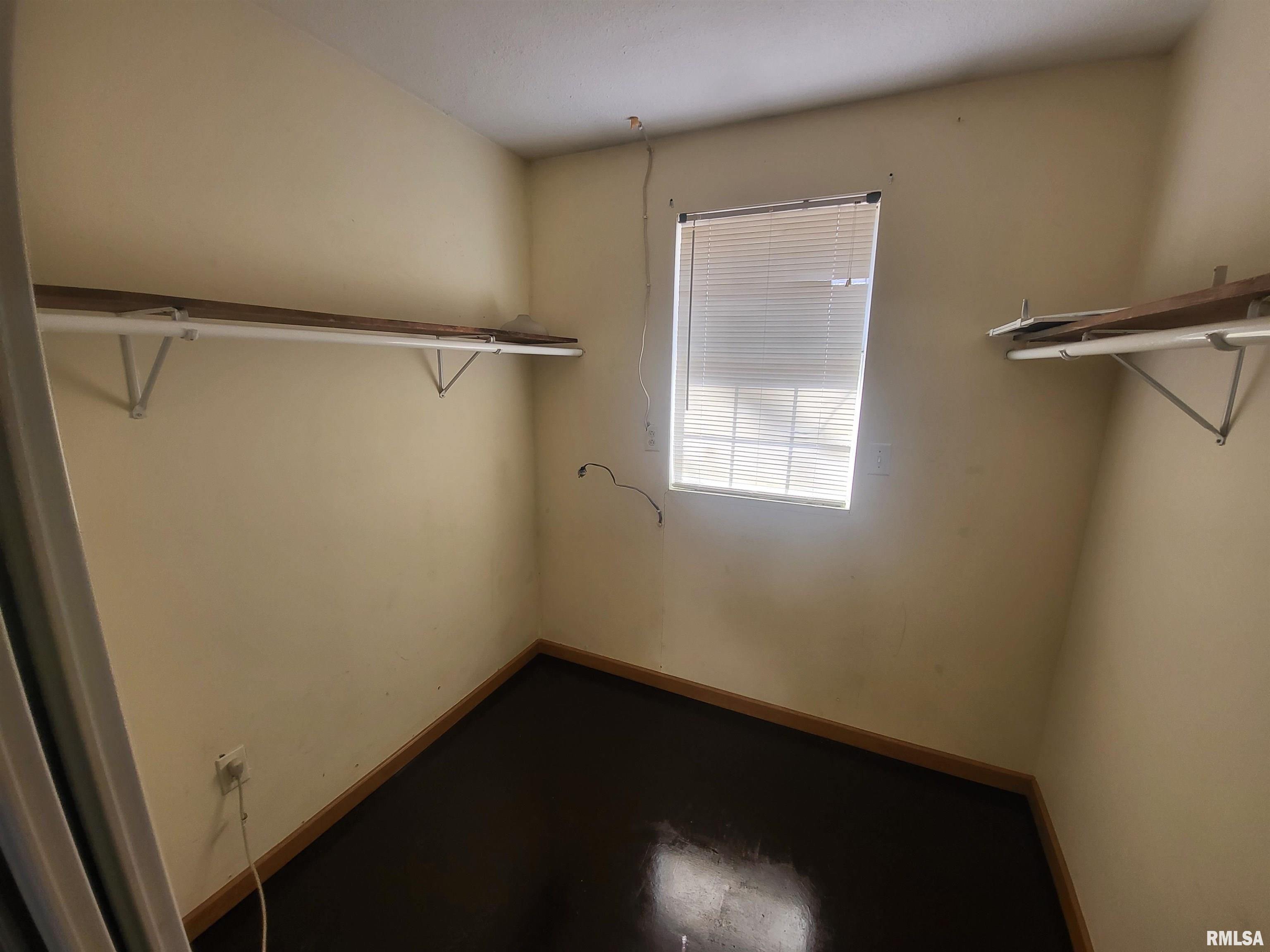 8152 Brubaker Road Iuka, IL 62849 - Photo 24 of 41