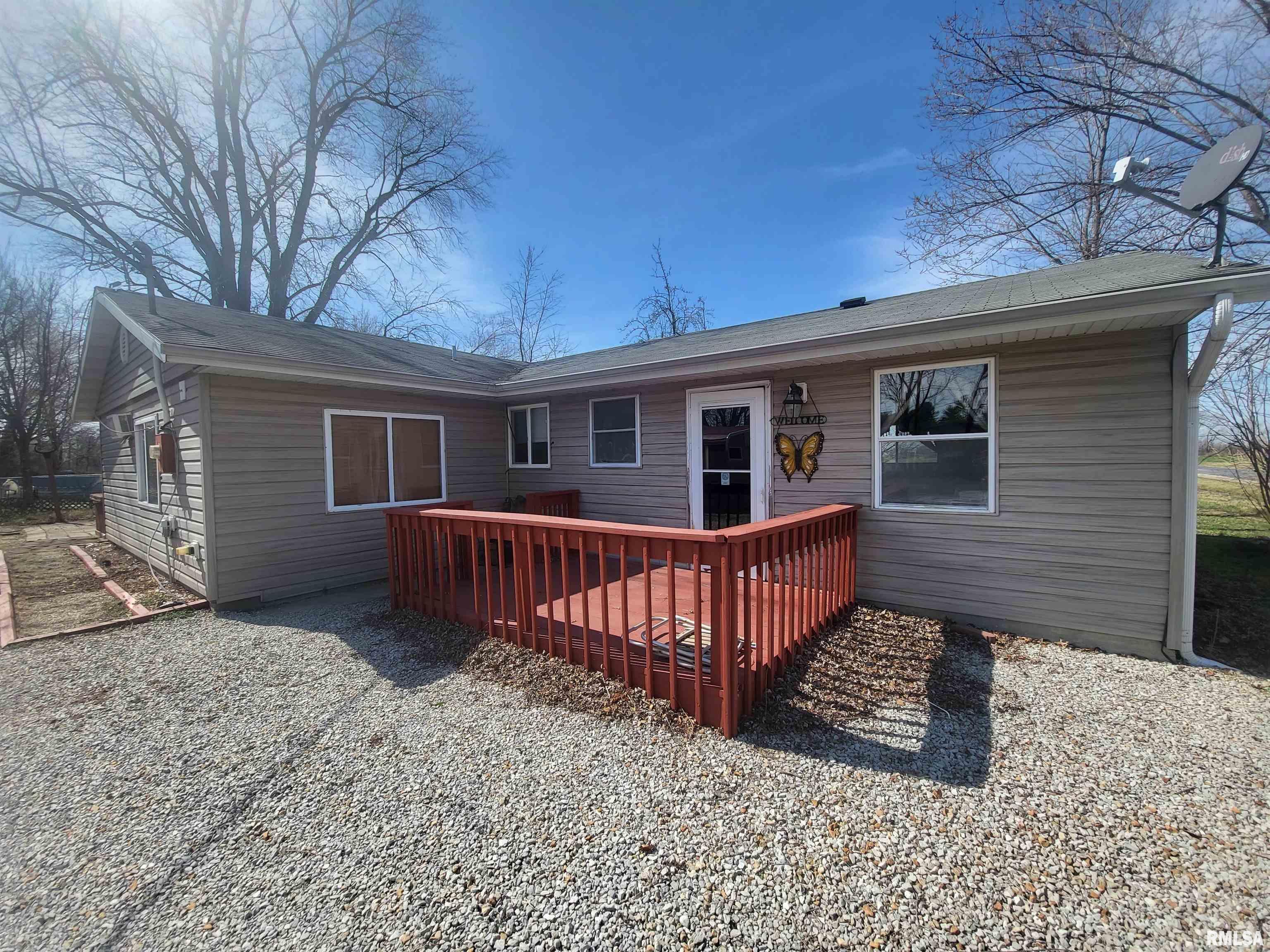 8152 Brubaker Road Iuka, IL 62849 - Photo 3 of 41