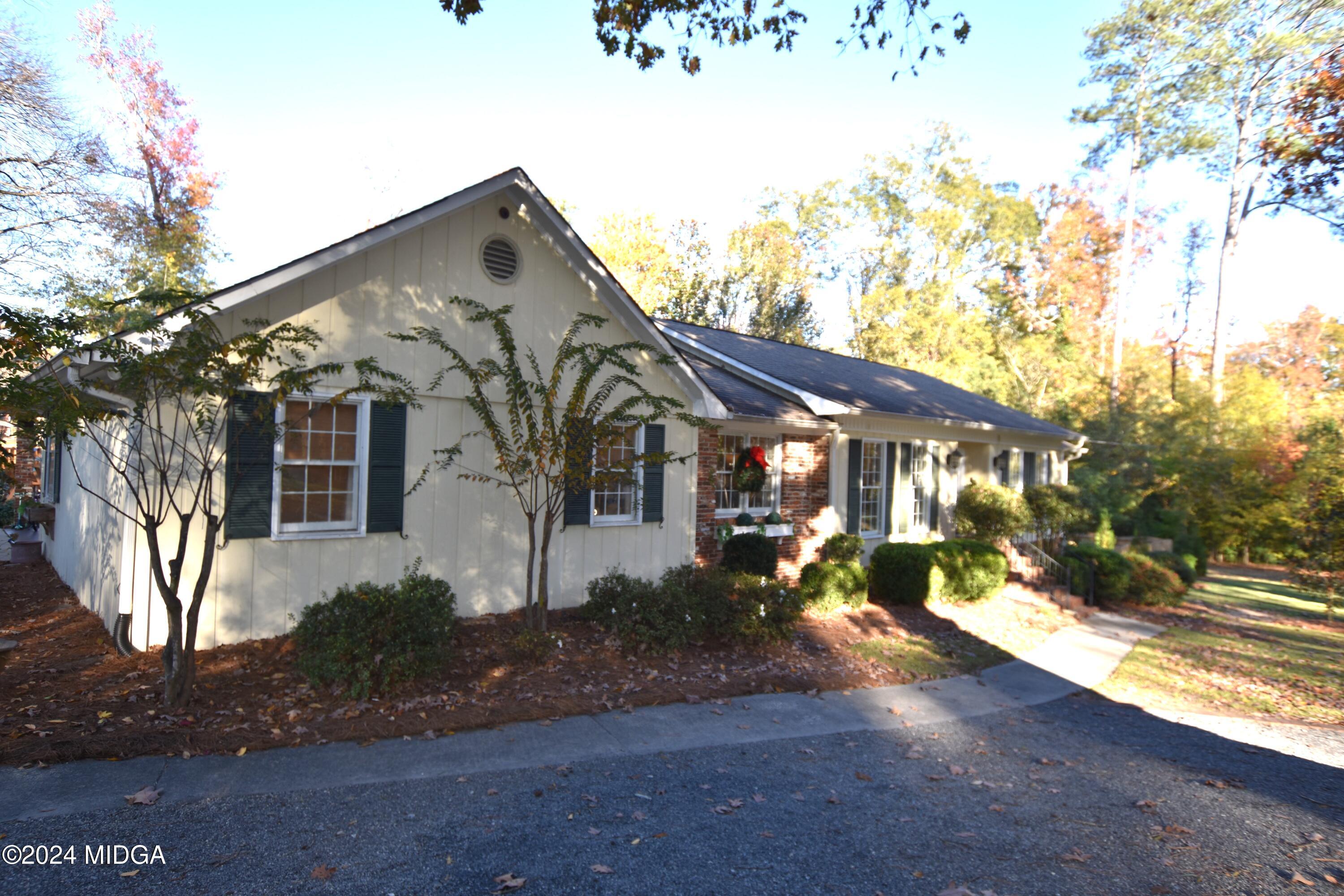 4823 Oxford Road Macon, GA 31210 - Photo 19 of 19 DSC_0621