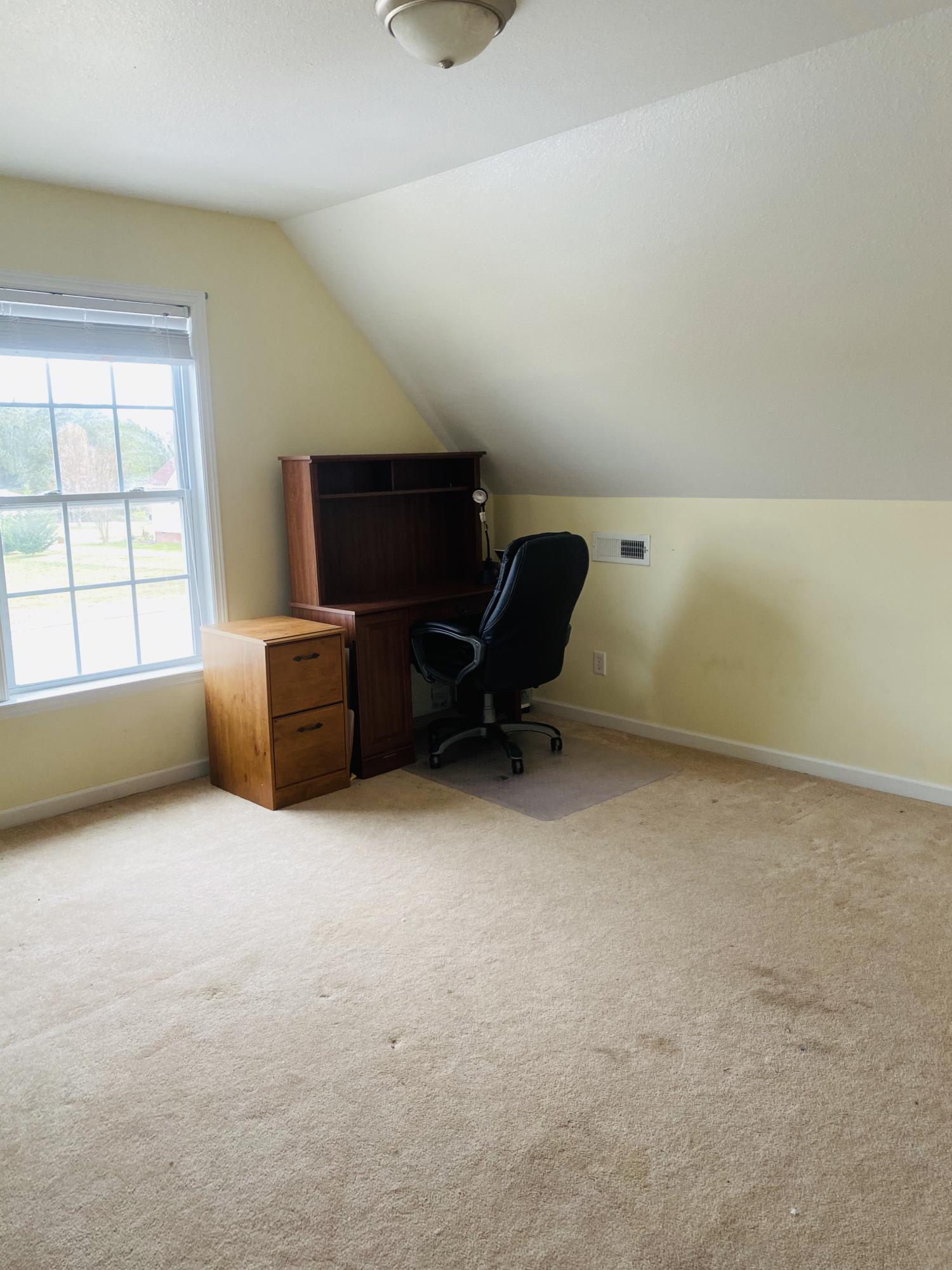 49 Maple Leaf Drive Rock Spring, GA 30739 - Photo 11 of 13 26EF9C95-0A3C-4AD1-B437-D95ECA45347E