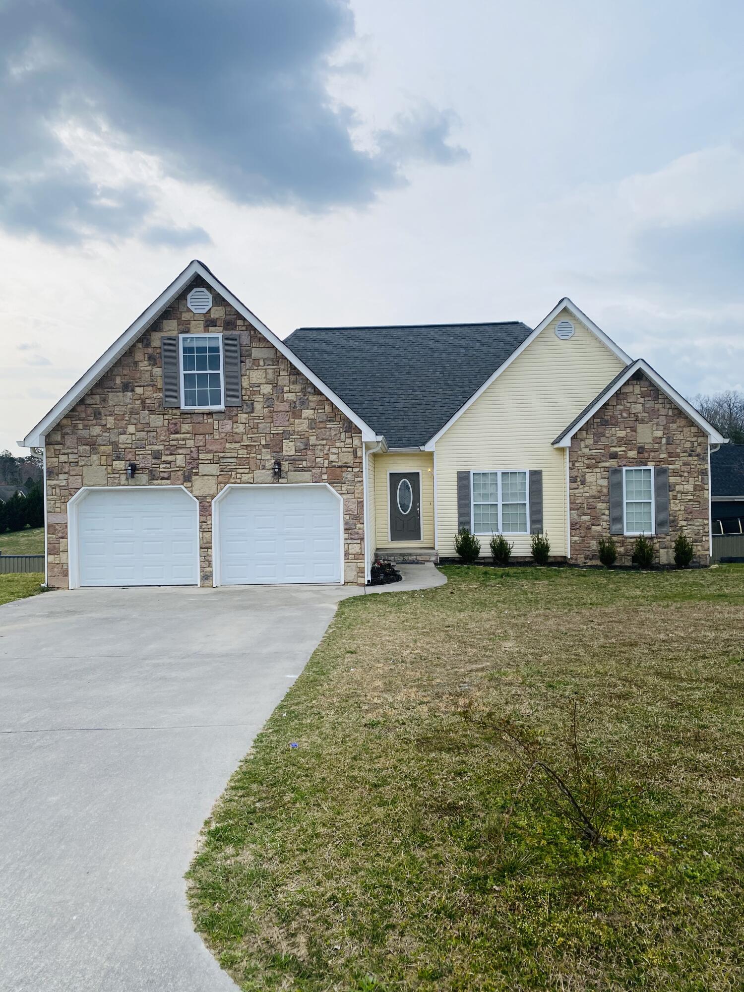 49 Maple Leaf Drive Rock Spring, GA 30739 - Photo 2 of 13 092CACC6-3414-4958-AD7D-C99F83790756