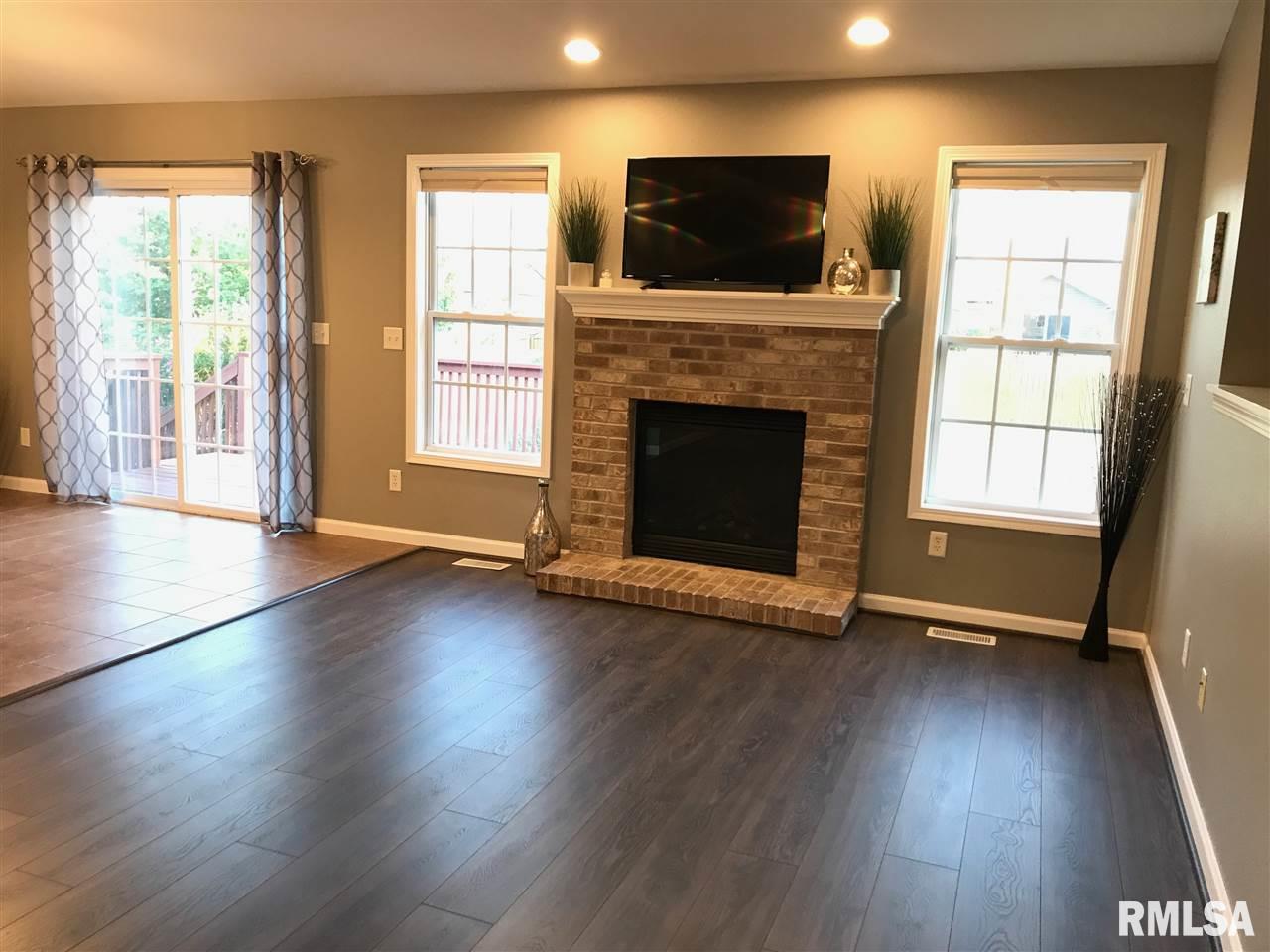 1300 West Cloverdale Road Chillicothe, IL 61523 - Photo 12 of 30 Gallery Image 12