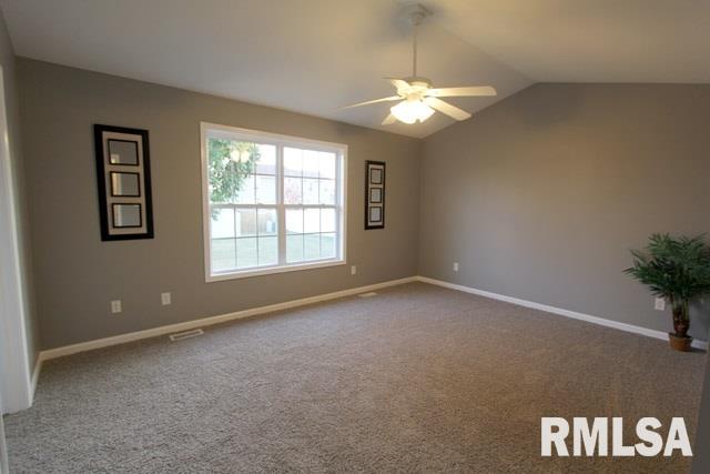 1300 West Cloverdale Road Chillicothe, IL 61523 - Photo 17 of 30 Gallery Image 17