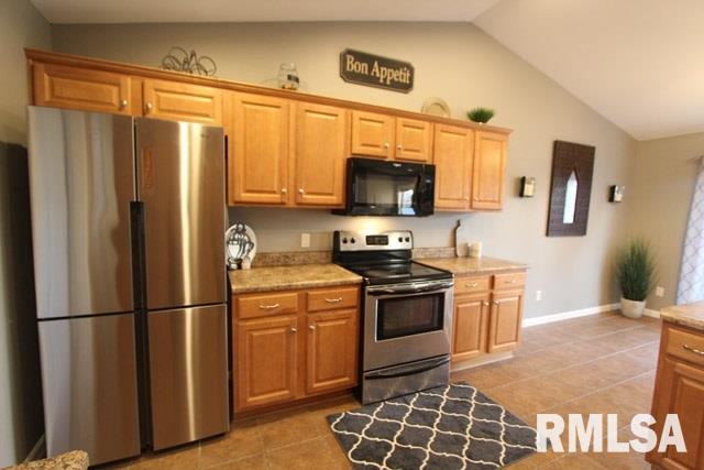 1300 West Cloverdale Road Chillicothe, IL 61523 - Photo 3 of 30 Gallery Image 3