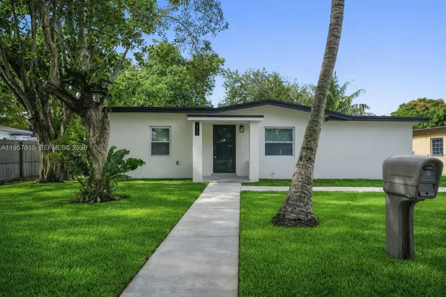 $585,500 | 13720 Northwest 4th Court, North Miami, FL 33168