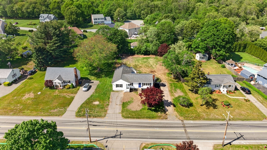 61 Stevens Road Swansea, MA 02777 - Photo 5 of 27
