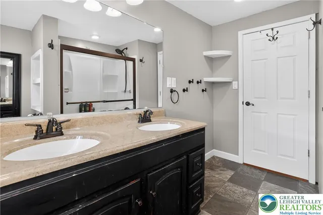 $344,998 | 1624 Sterner Lane, Allentown, PA 18103