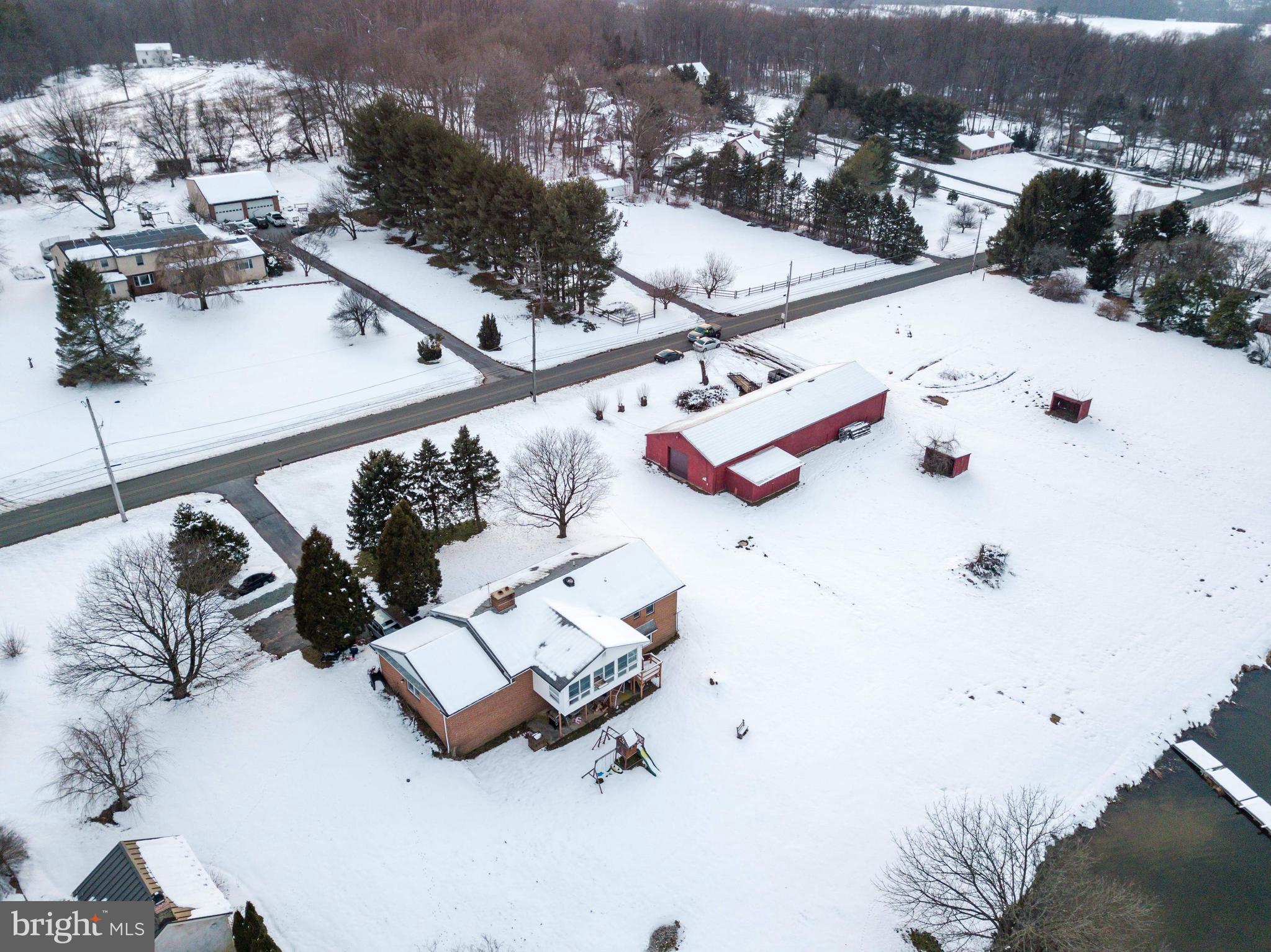 1141 Kulp Road Pottstown, PA 19465 - Photo 4 of 23 Gallery Image 4