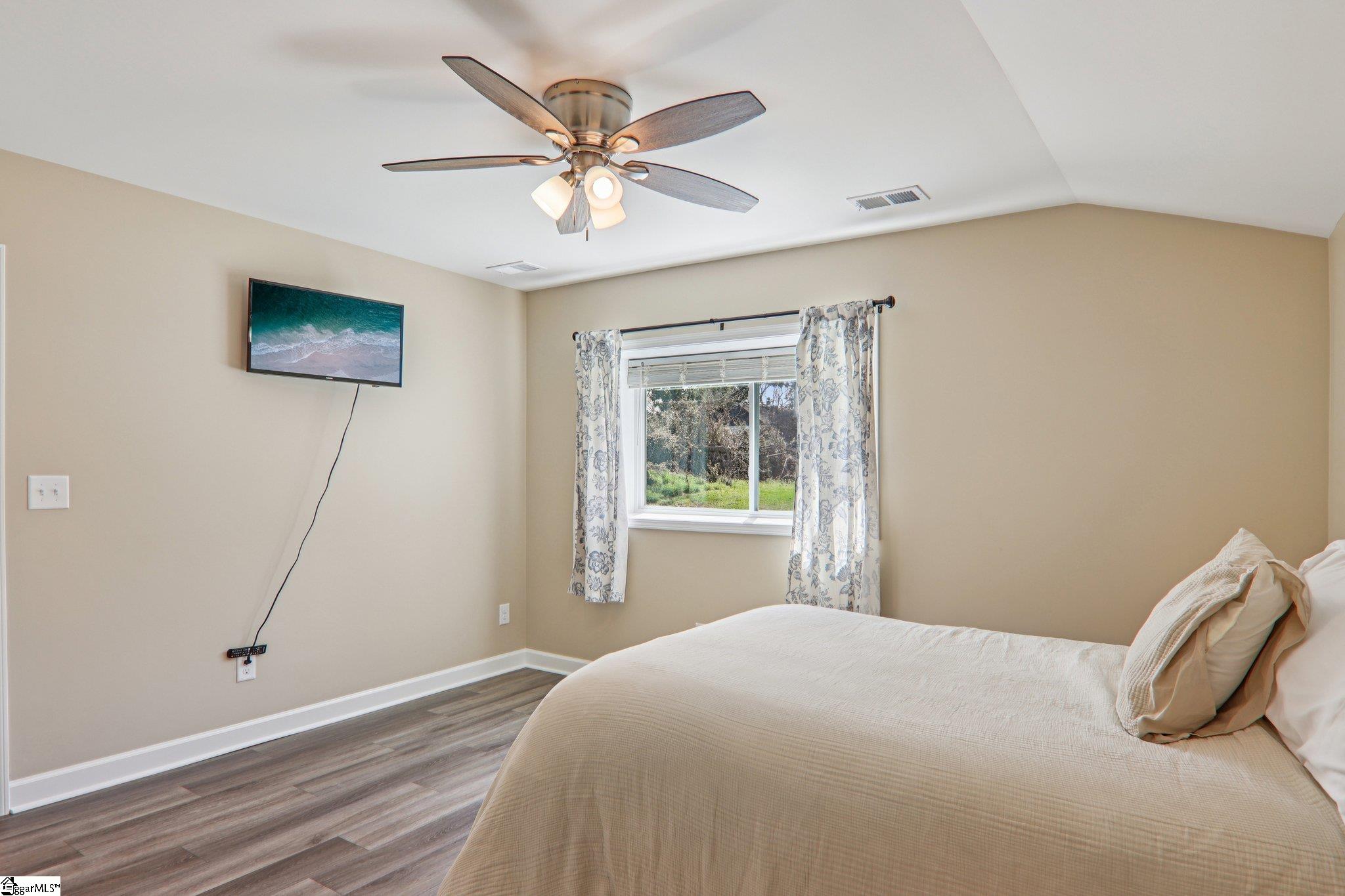 111 South 600 Landrum, SC 29356 - Photo 11 of 23