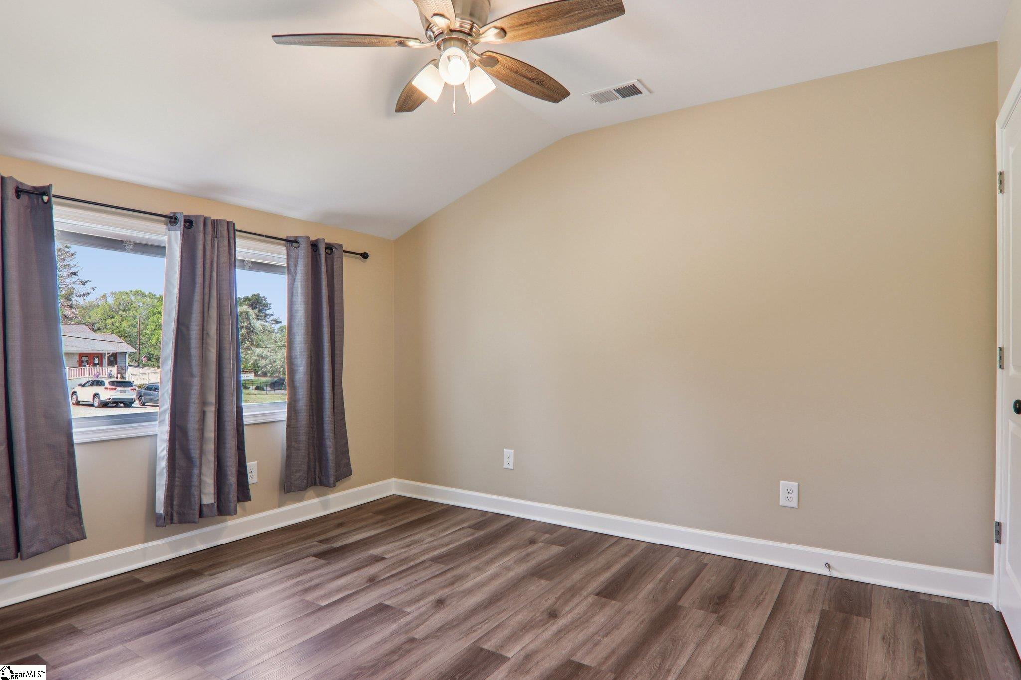 111 South 600 Landrum, SC 29356 - Photo 14 of 23