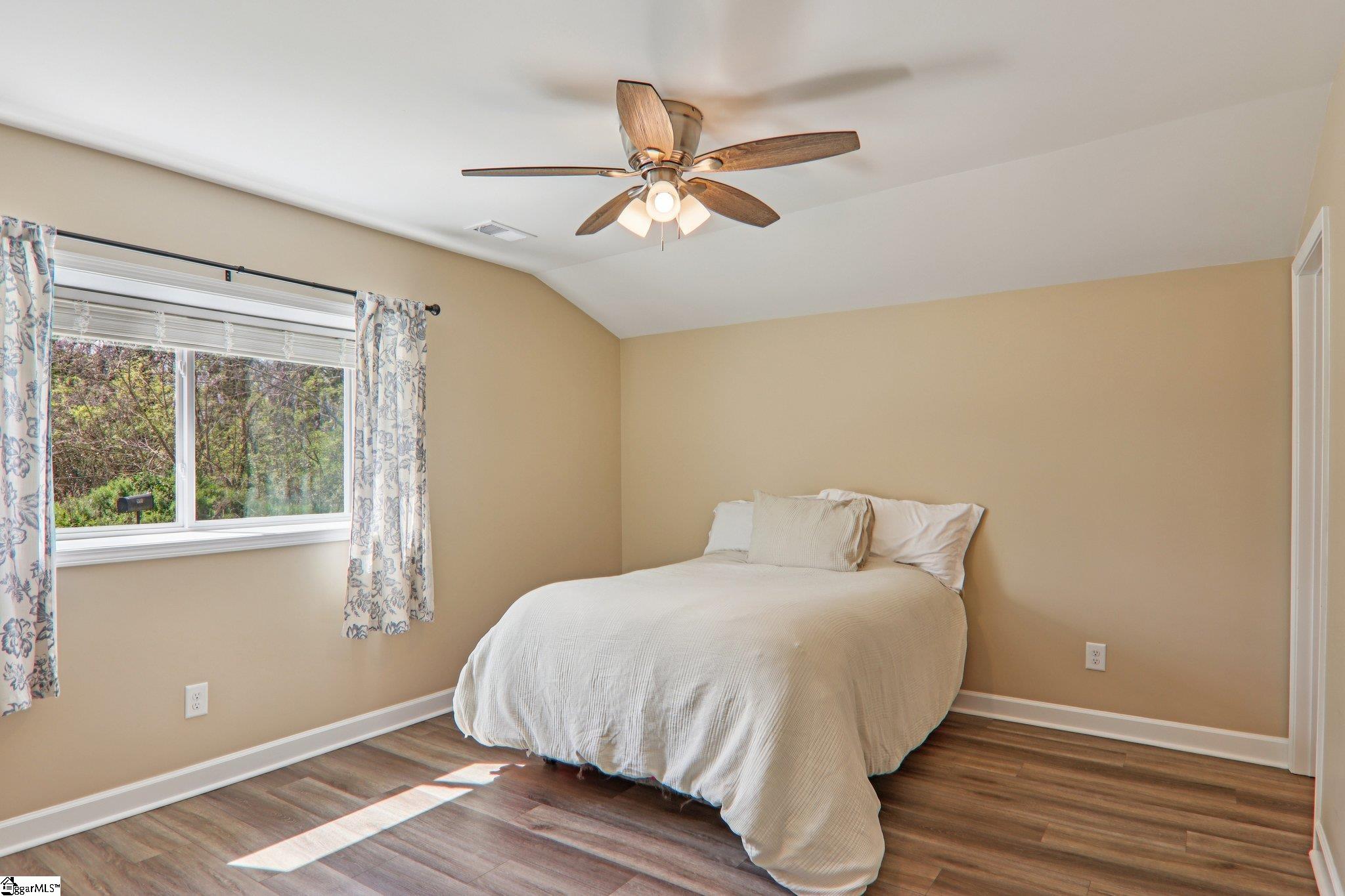 111 South 600 Landrum, SC 29356 - Photo 8 of 23