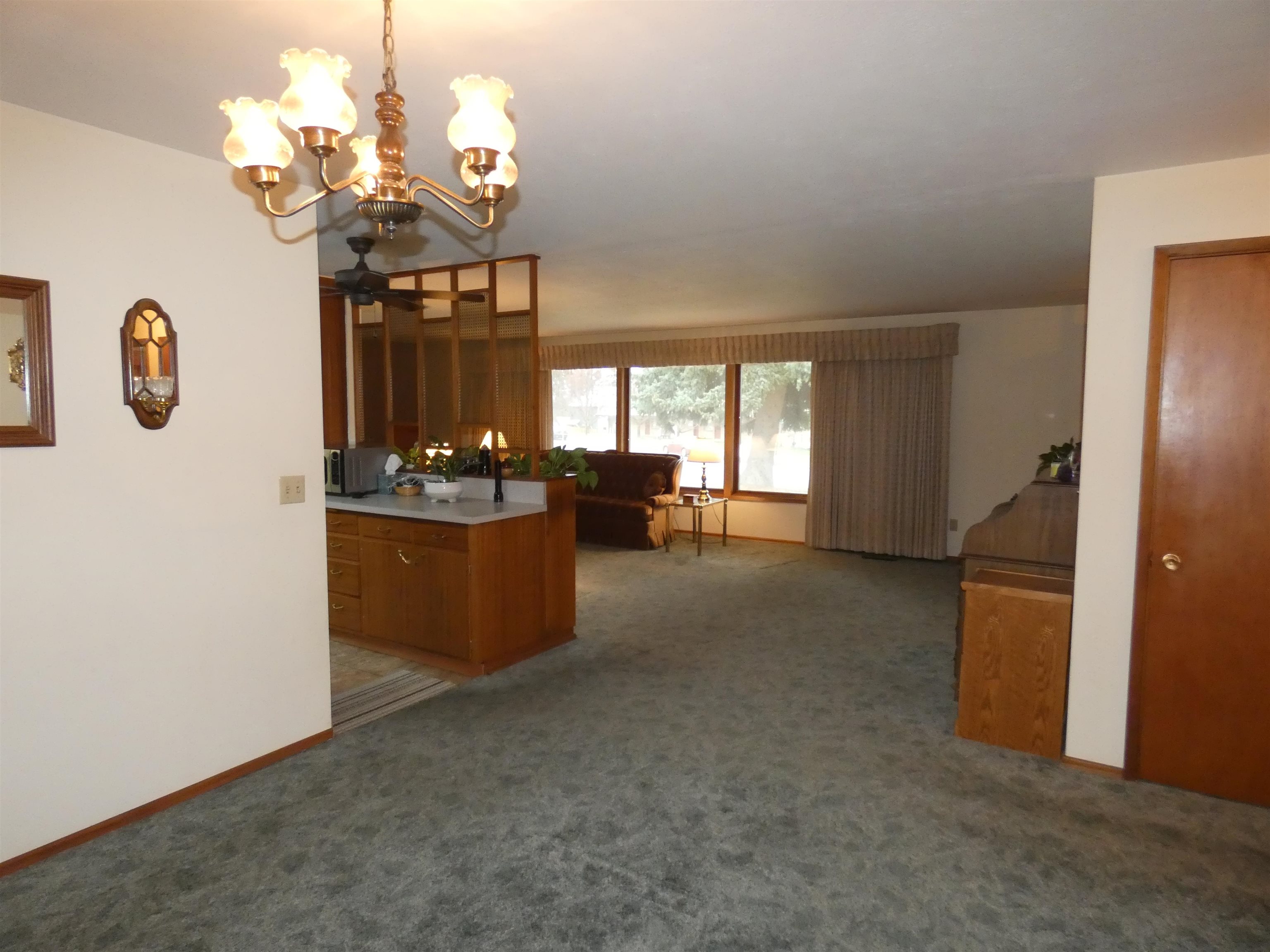 104 West 5th Street Cheney, WA 99004 - Photo 11 of 40