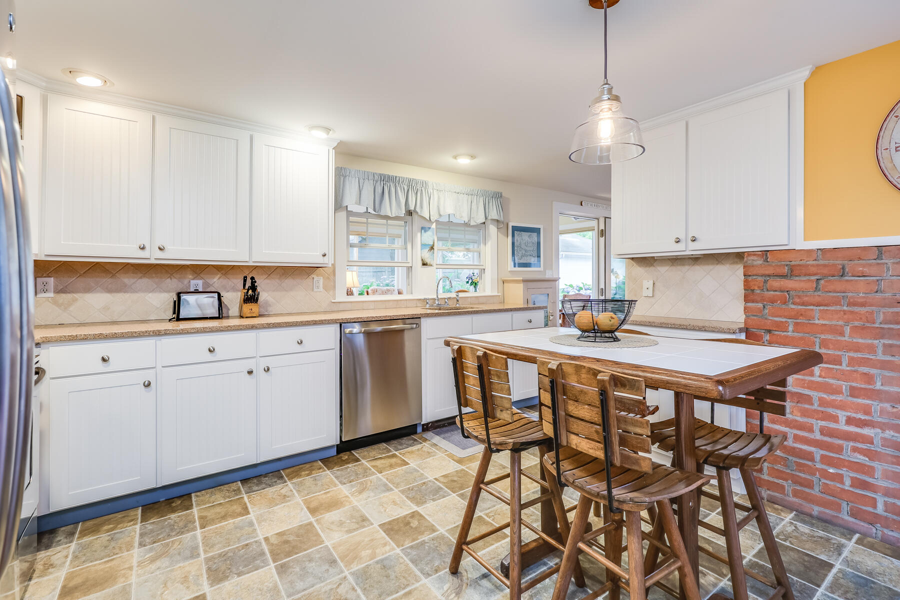 16 Hamilton Road Dennis Port, MA 02639 - Photo 13 of 66 598A0150