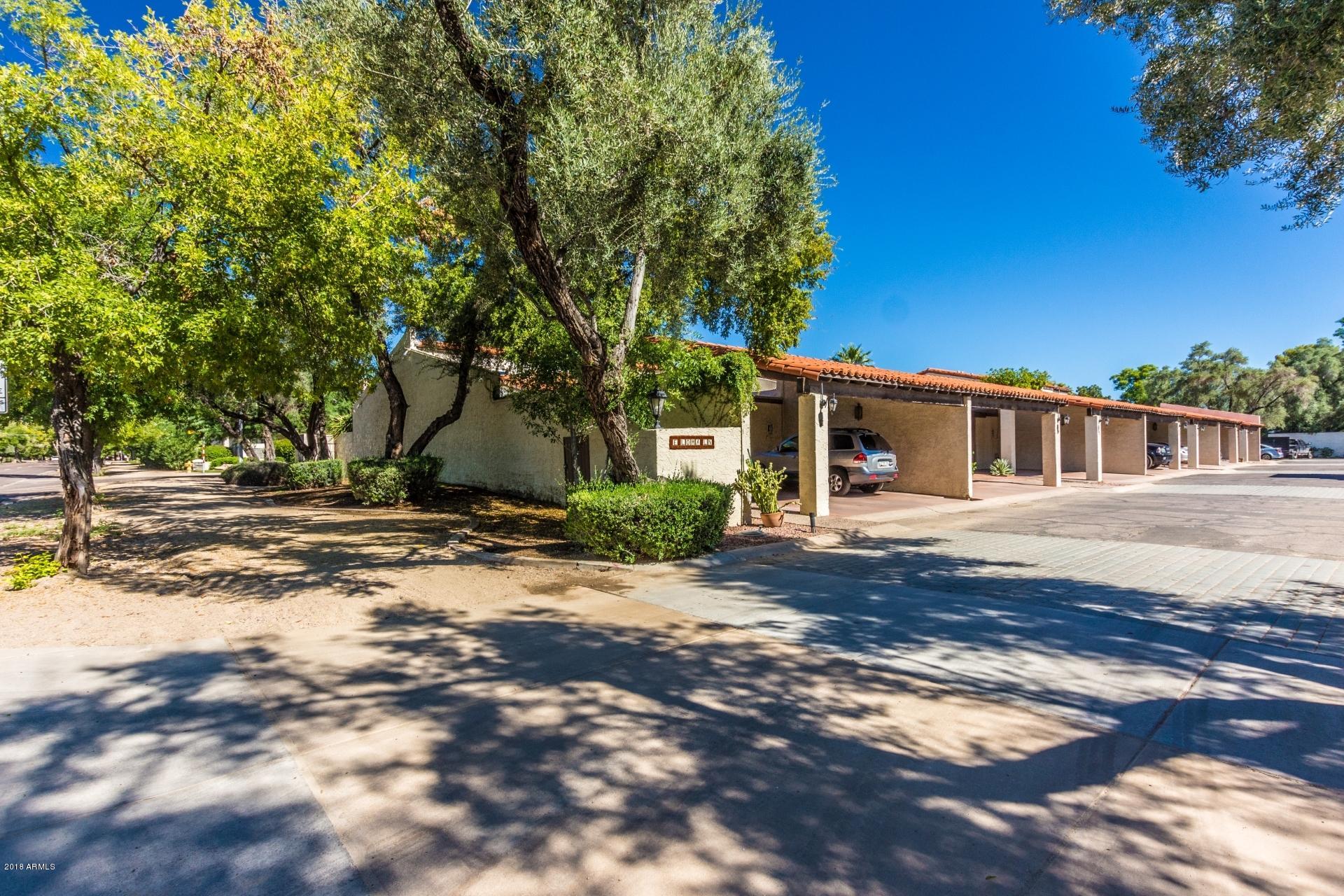 2 East Loma Lane Phoenix, AZ 85020 - Photo 1 of 39 0001-Loma (2)