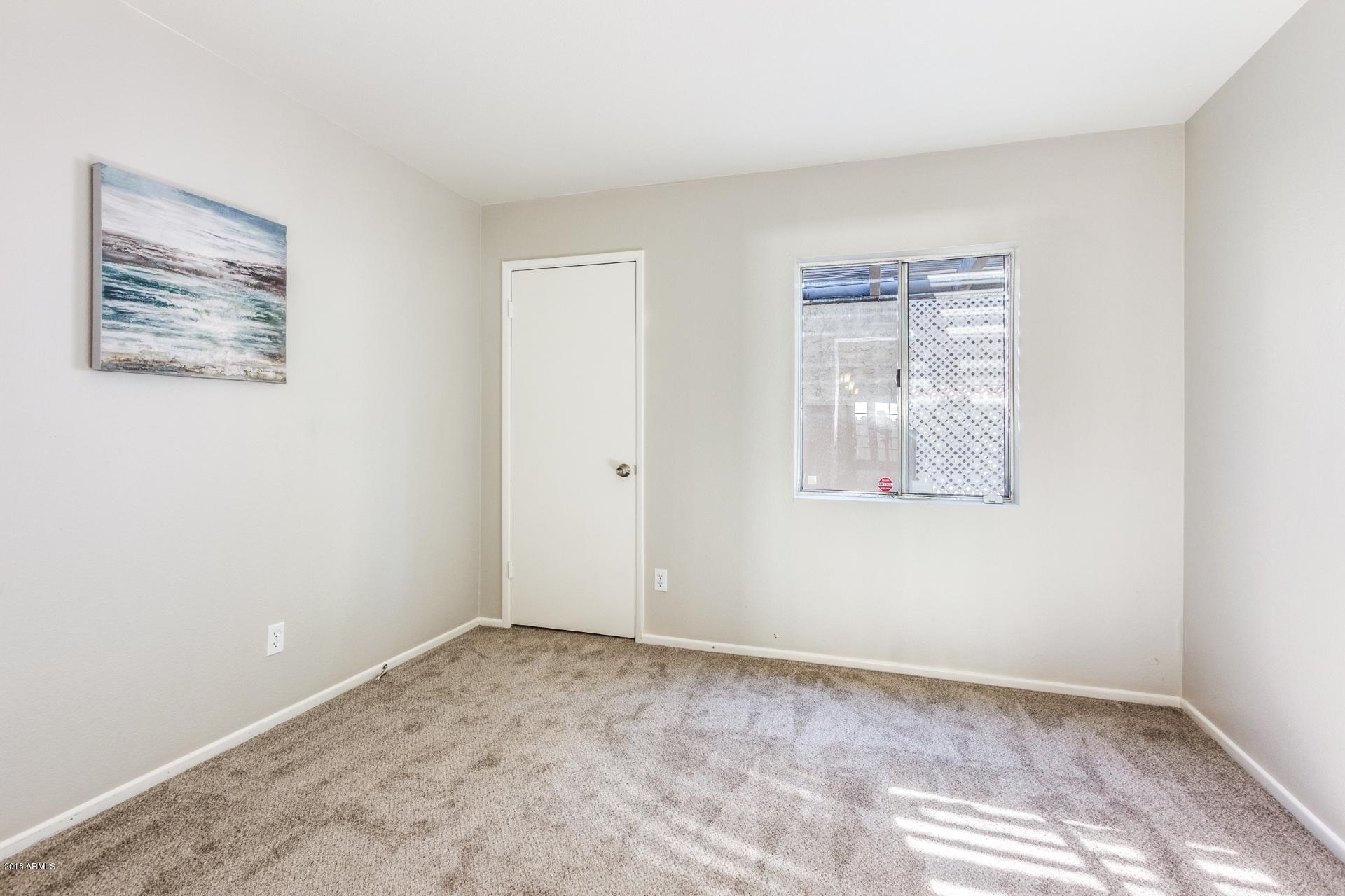 2 East Loma Lane Phoenix, AZ 85020 - Photo 20 of 39 0017-Loma (19)