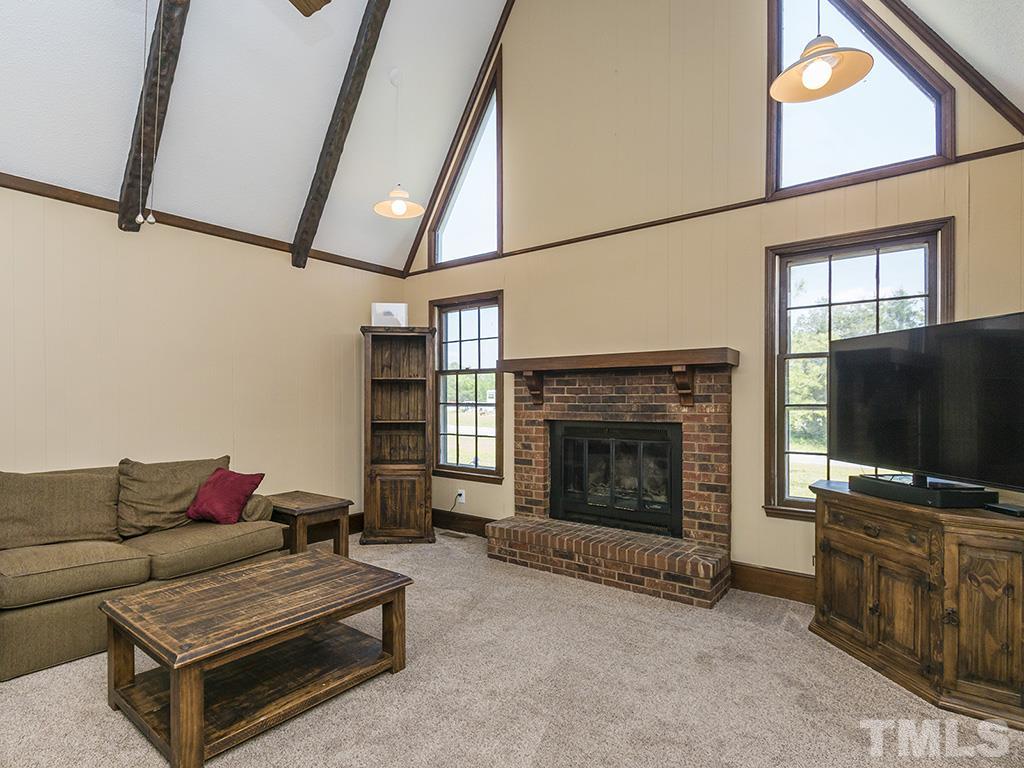 459 Jeffries Cross Road Burlington, NC 27217 - Photo 2 of 25 Gallery Image 2