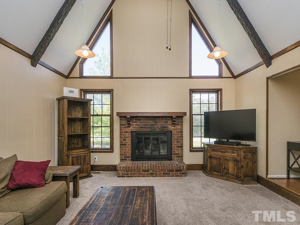 459 Jeffries Cross Road Burlington, NC 27217 - Photo 4 of 25 Gallery Image 4