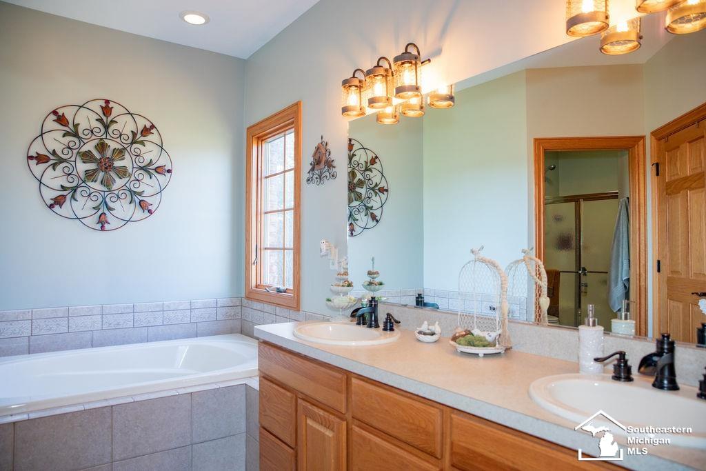 2560 Reinhardt Road Monroe, MI 48162 - Photo 24 of 86