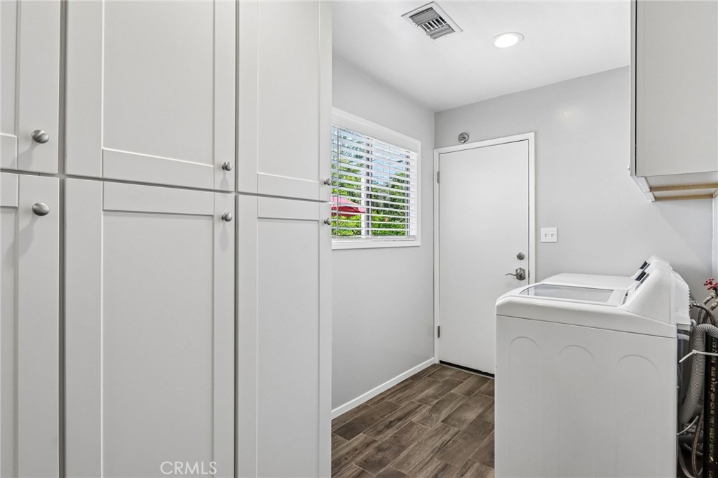 4593 Gardena Drive Riverside, CA 92506 - Photo 32 of 40
