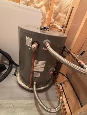 $119,000 | 210 3rd Street, Hunnewell, MO 63443