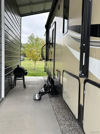 $119,000 | 210 3rd Street, Hunnewell, MO 63443