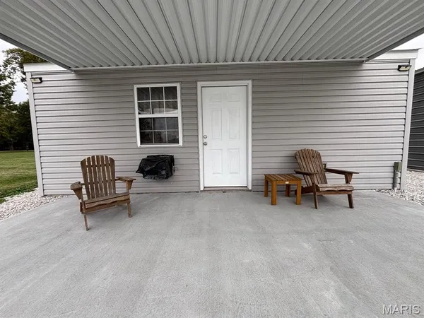 $119,000 | 210 3rd Street, Hunnewell, MO 63443