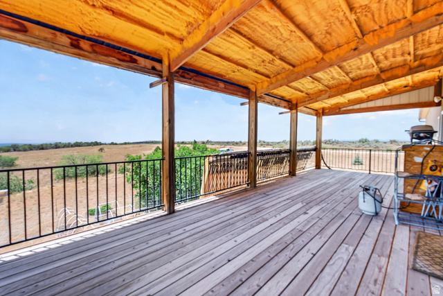 1251 South Eastland Road Monticello, UT 84535 - Photo 22 of 63 upstairs deck
