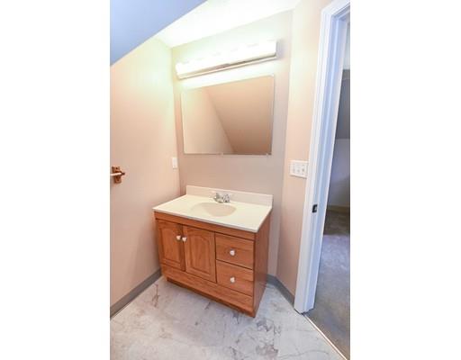 22 Davis Road Methuen, MA 01844 - Photo 17 of 30 Gallery Image 17