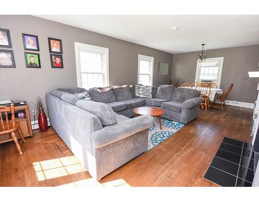 22 Davis Road Methuen, MA 01844 - Photo 4 of 30 Gallery Image 4